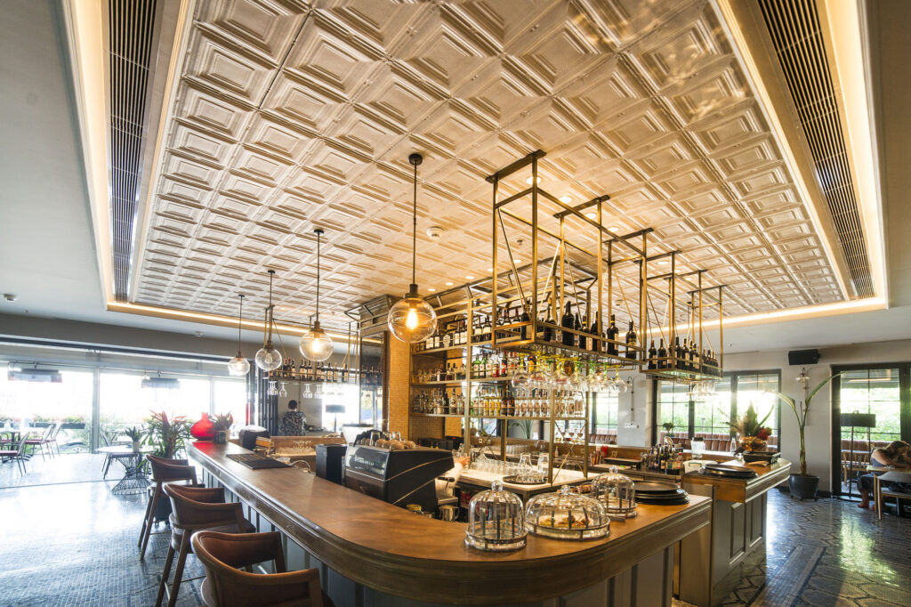 39 Kalamış Marina Hotel Duvar Paneli Uygulaması.