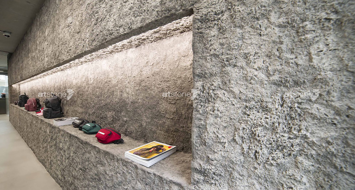 Dünyaca Ünlü Les Benjamins’in Sergileme Üniteleri Artstone Panelleriyle Yeniden Şekilleniyor..