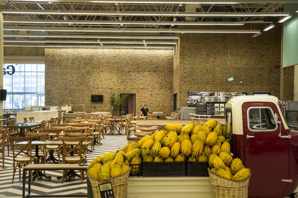 Carrefoursa Duvar Paneli Uygulaması.