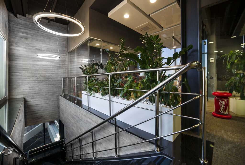 Coca Cola Türkiye HQ Duvar Paneli Uygulaması