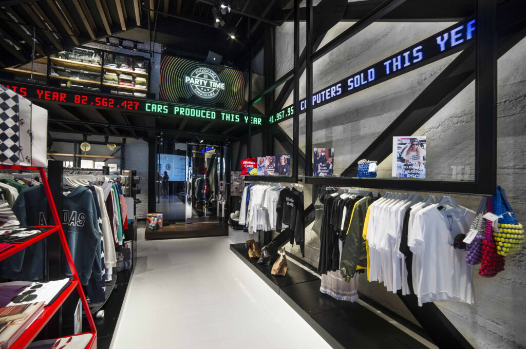 Wall Panel application in Vakkorama