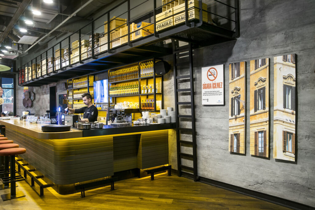 Wall Panel application in Midpoint