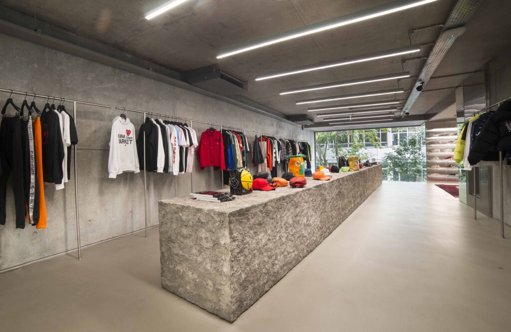 Wall Panel application in Les Benjamins