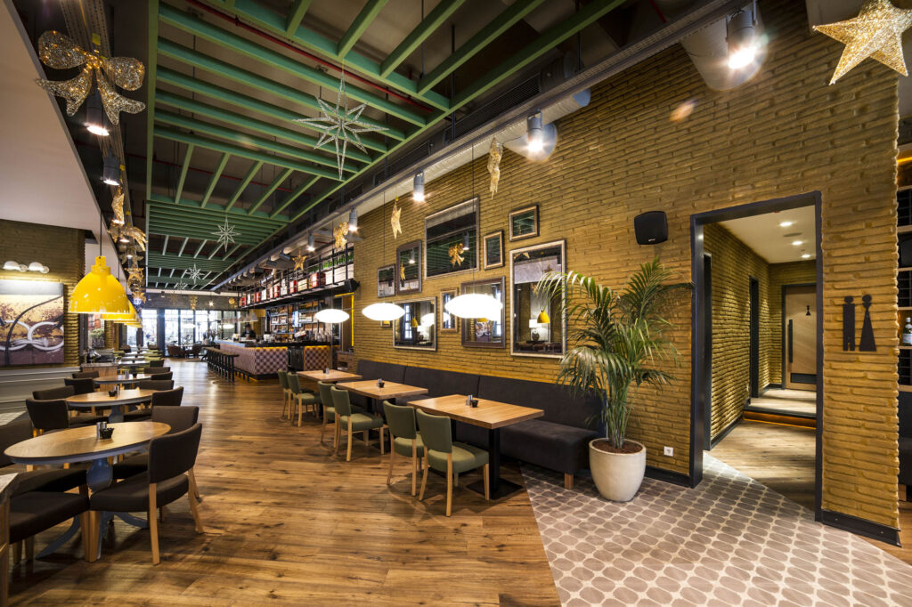 Wall Panel application in Midpoint