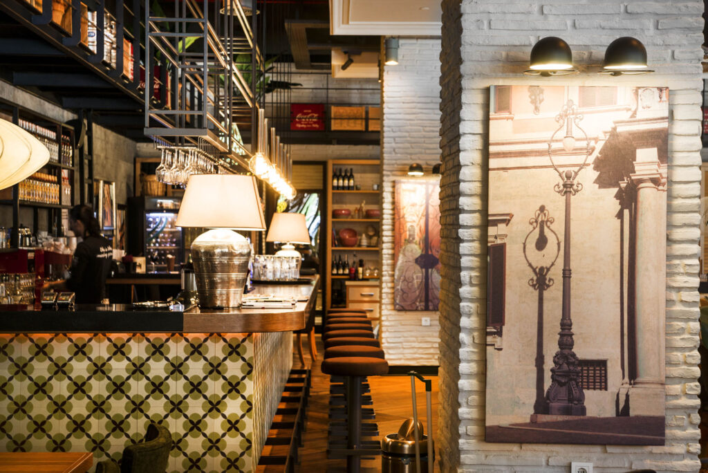 Wall Panel application in Midpoint