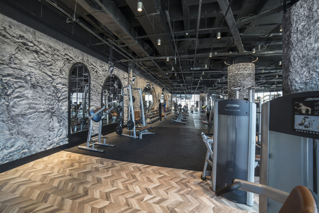 Macfit Spor Salonu Duvar Paneli Uygulaması.