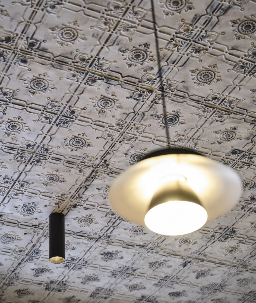 Narlıdere Pool House Duvar Paneli Uygulaması.