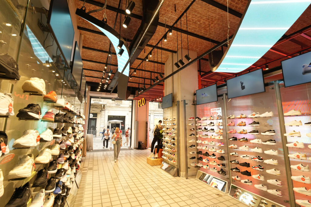 Wall Panel application in Flo