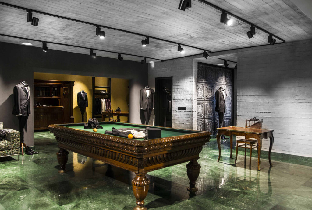 Wall Panel application in Faruk Saraç Boutique