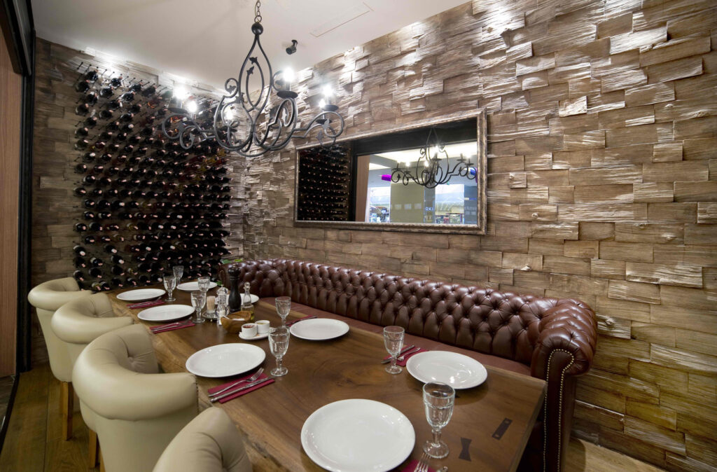 Günaydın Restaurant Duvar Paneli Uygulaması.