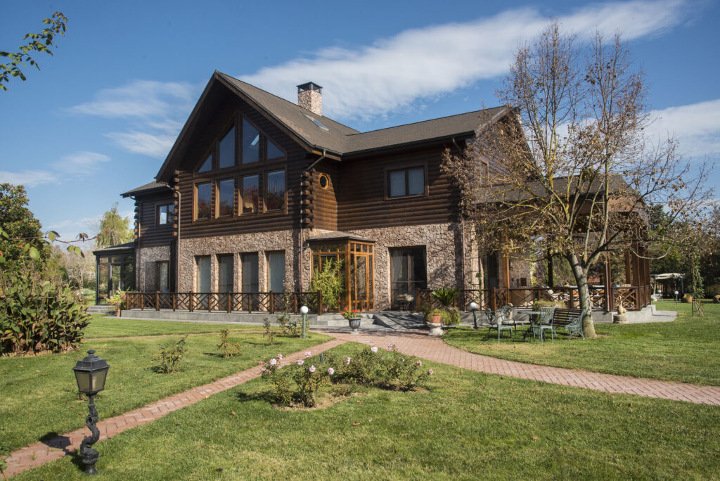 Wall Panel application in H.Ü House