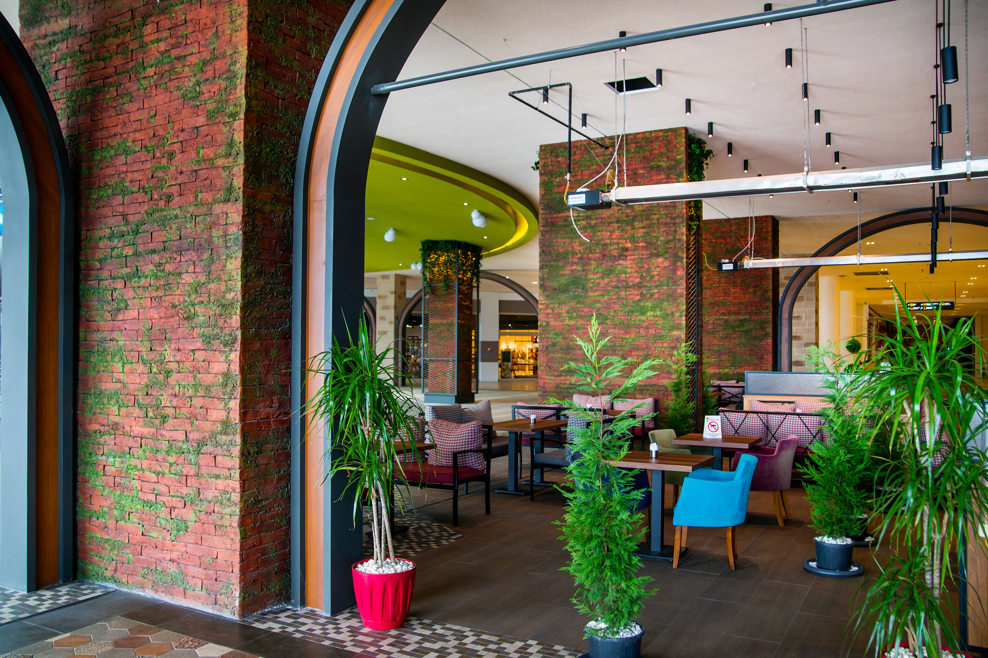 Isfanbul Shopping Mall