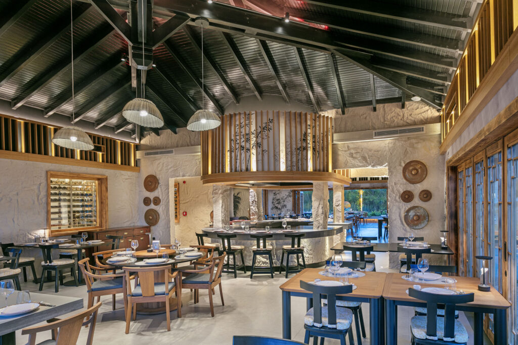 Wall Panel application in Titanic Deluxe Hotel