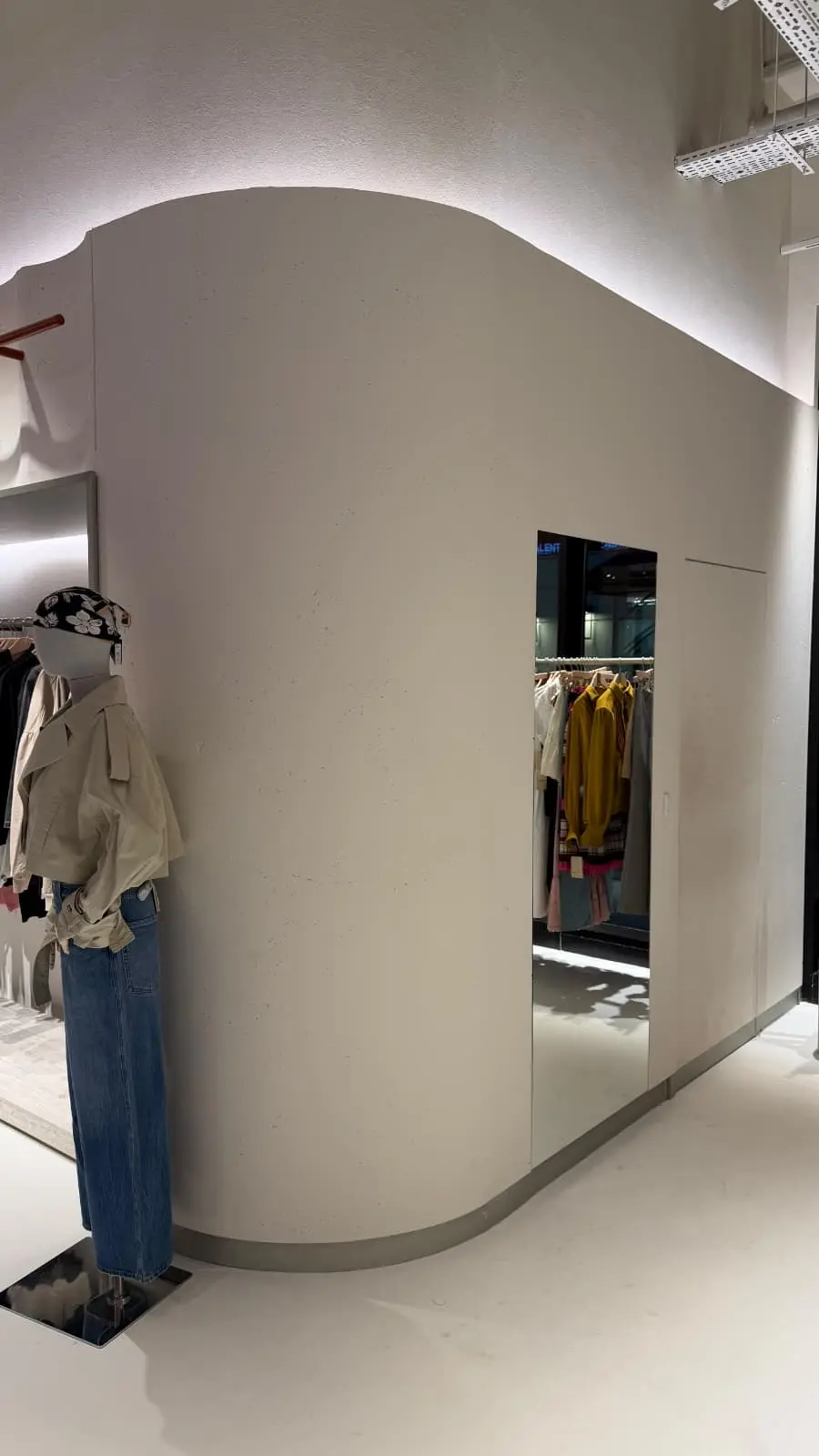 Artstone | Phlox+ decorative wall panel installation at Beymen