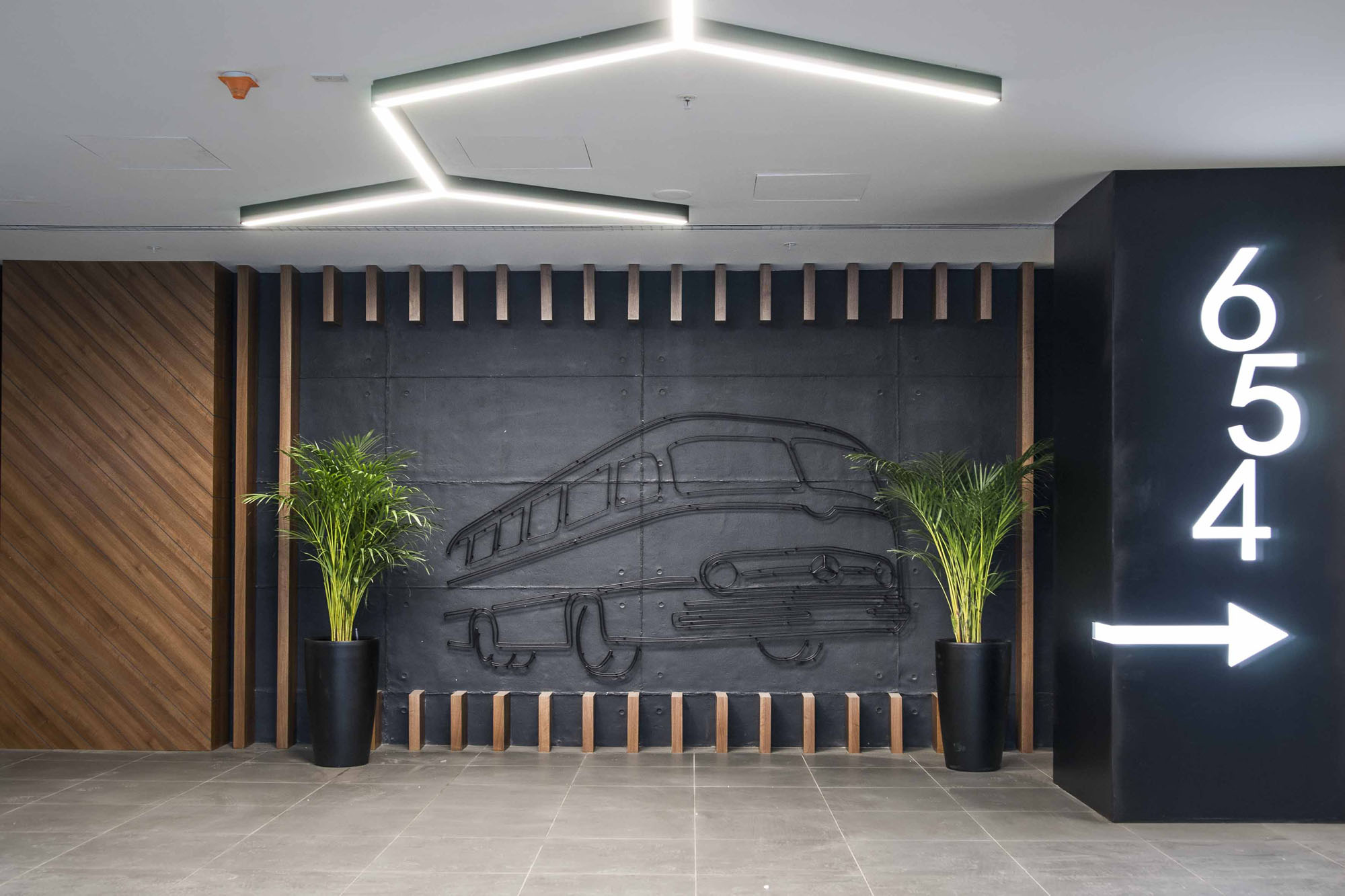 Artstone | Mercedes Benz