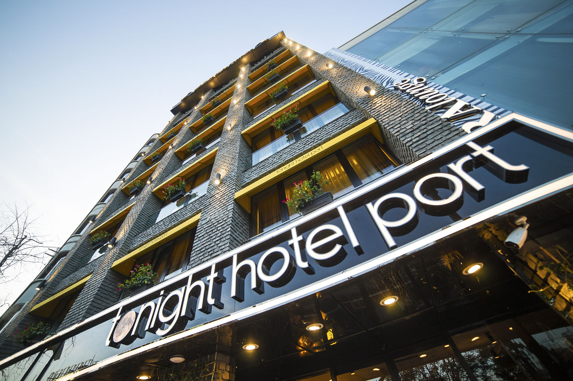 Artstone | Tonight Port Hotel