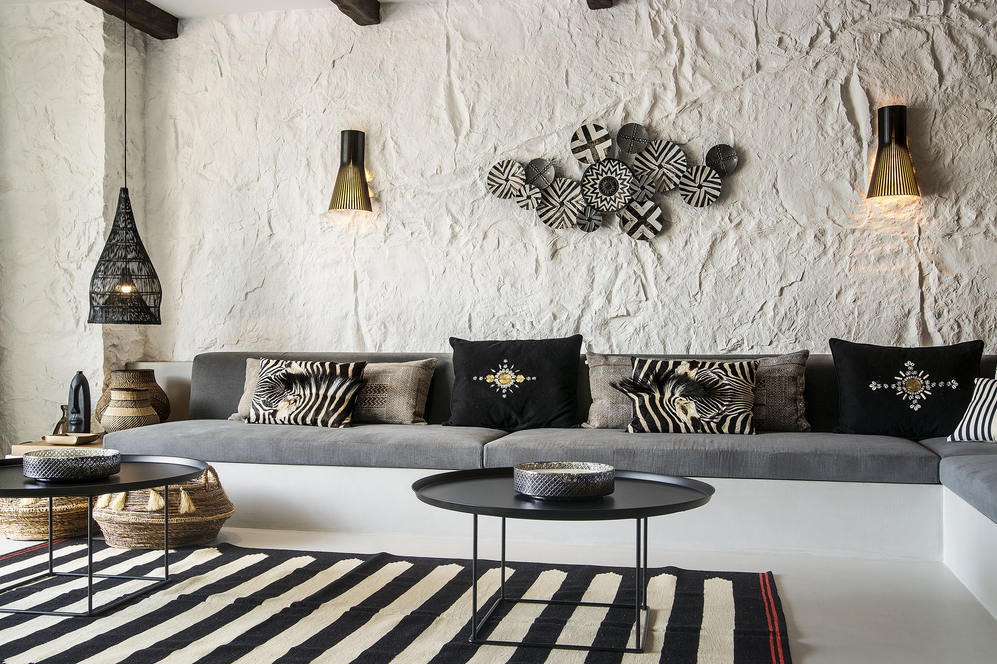 Artstone | Rumeli Pool House