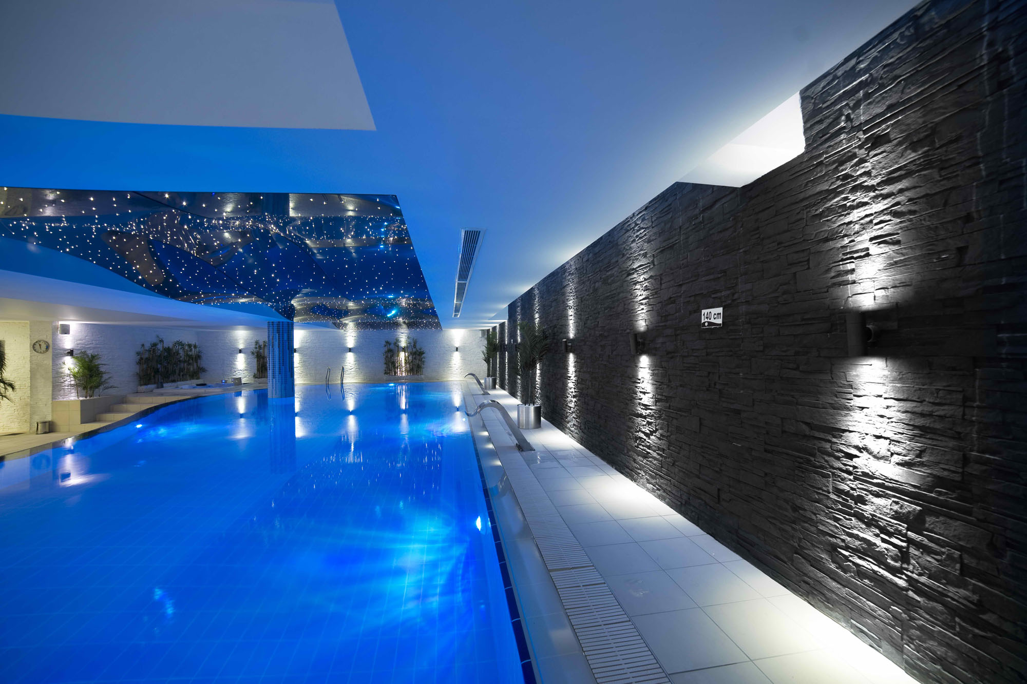 Artstone | Ramada Hotel