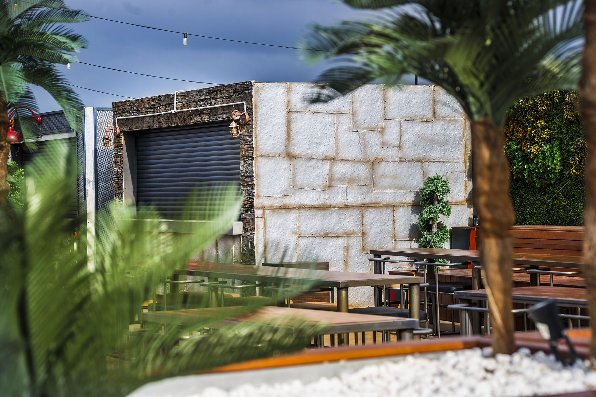 Artstone | Dorock XL Rooftop