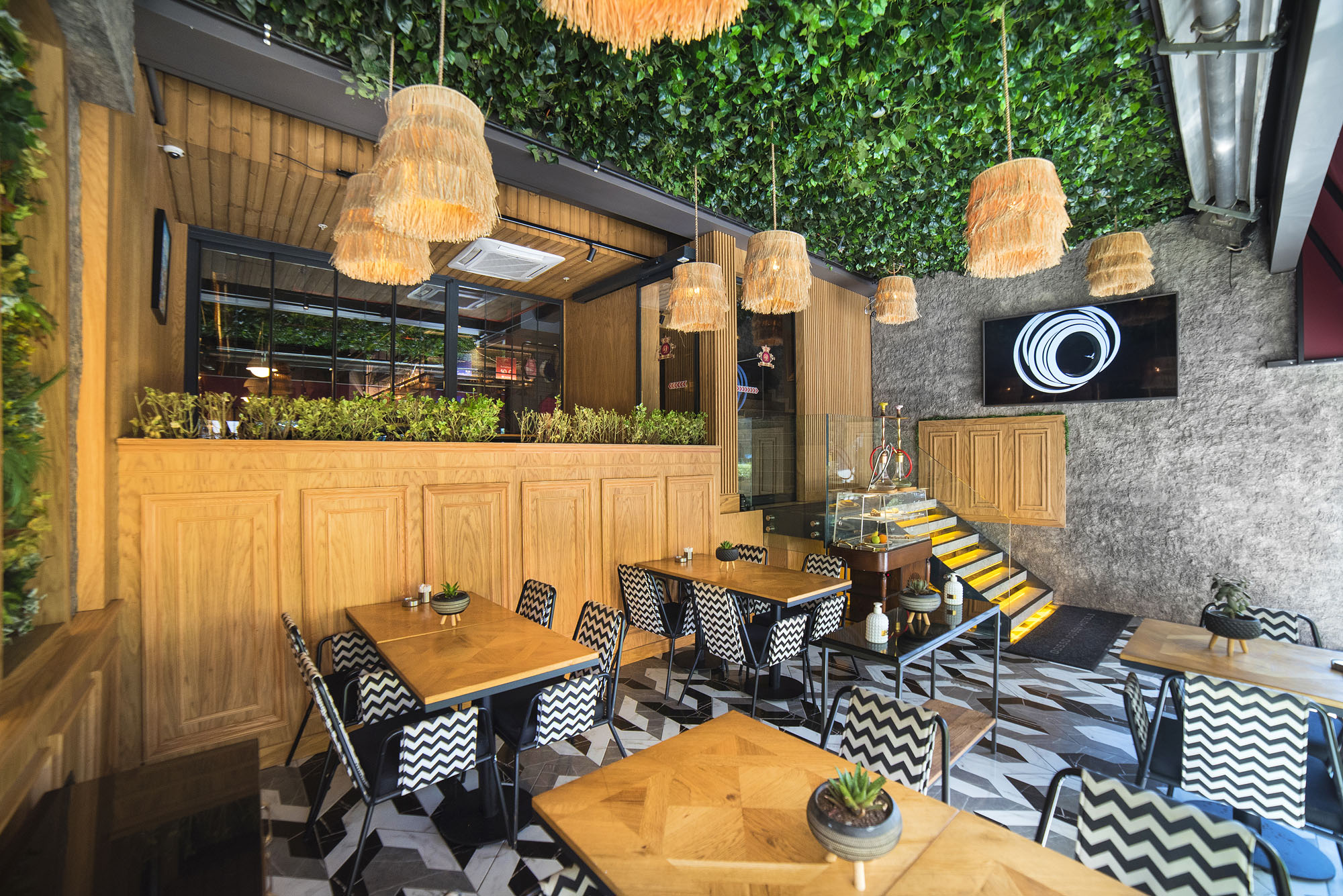 Artstone | Dosso Dossi Hotel