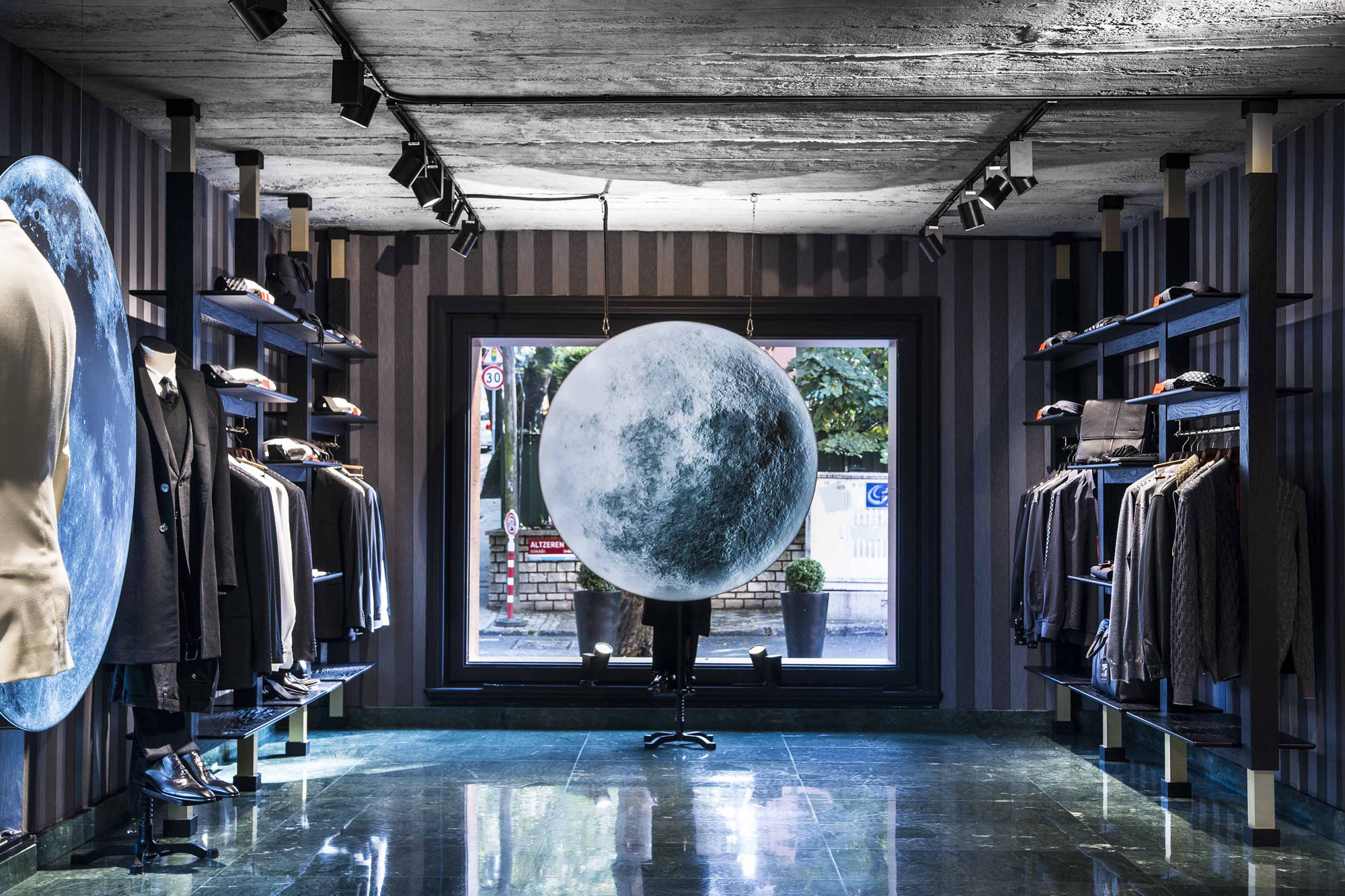 Artstone | Faruk Saraç Boutique