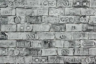 Artstone | Heritage XVIII Blanca Dark 547 brick wall panel