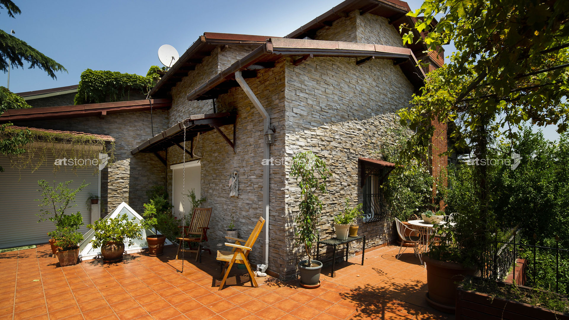 Artstone | 