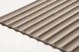 Artstone | Groove traverten görünümlü, cane biçimli oluklara sahip mineral bazlı 3D duvar paneli