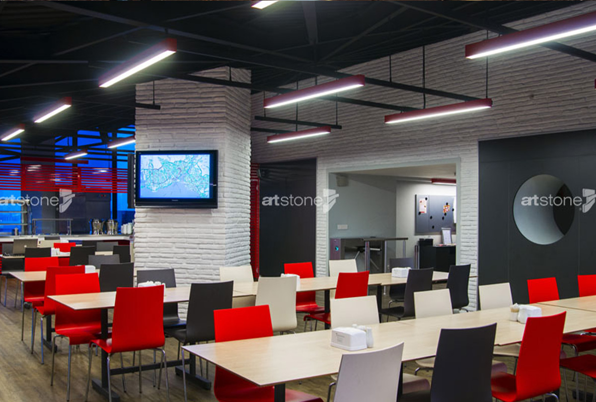 Artstone | Johnson & Johnson, Artstone Ladrillo Blanca ile Yenilendi