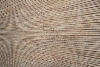 Artstone | Lexend Travertine Noce Section MBT182-3 dekoratif duvar paneli, noce tonlu traverten dokusu ve yatay kesitli formuyla iç mekânlarda ritmik ve sıcak yüzeyler oluşturur.