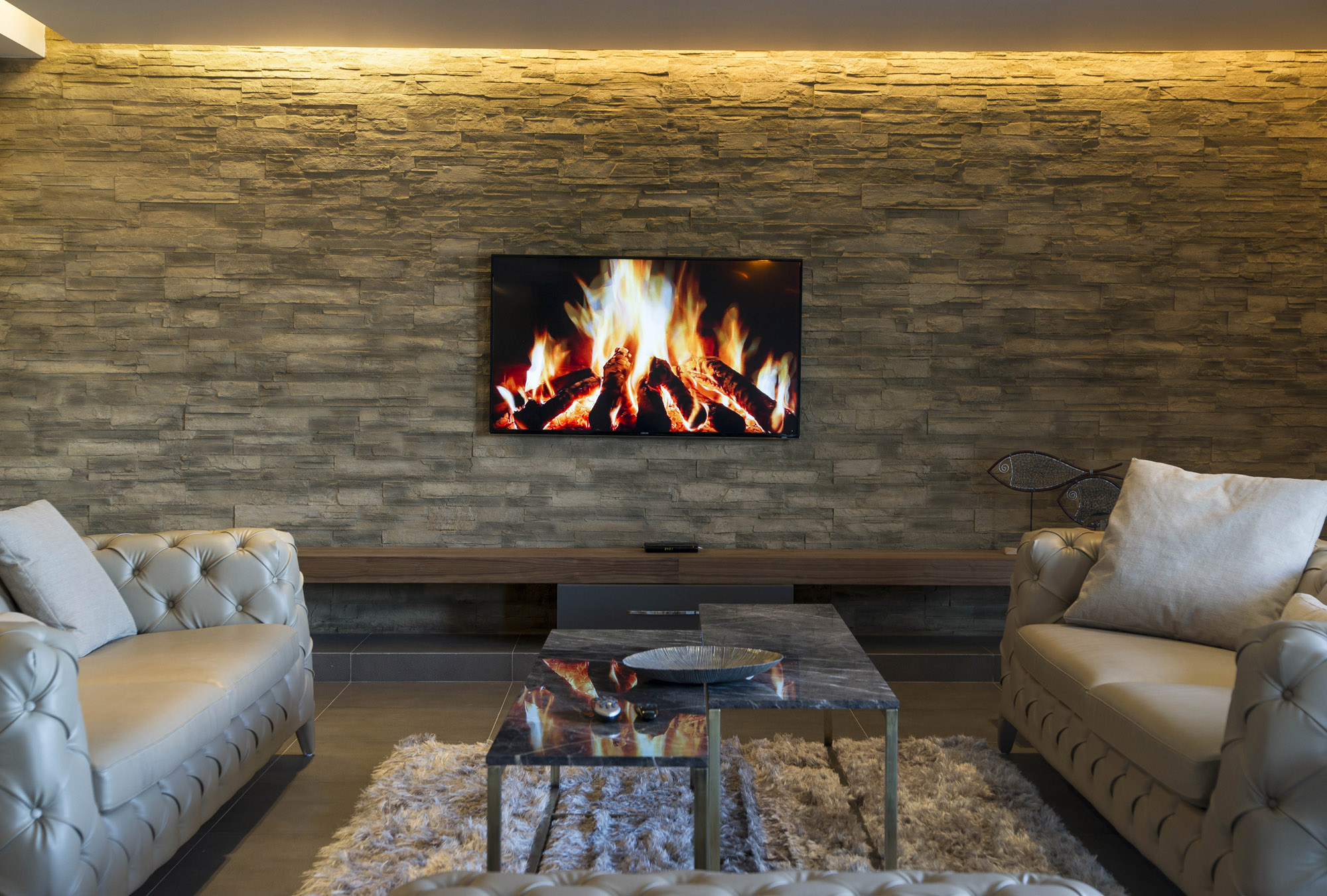 Lascas Wall Panel