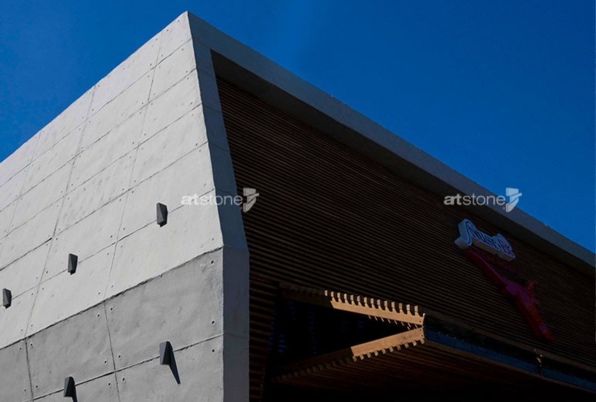 The Facade of Nusr-et Etiler was Designed with Artstone