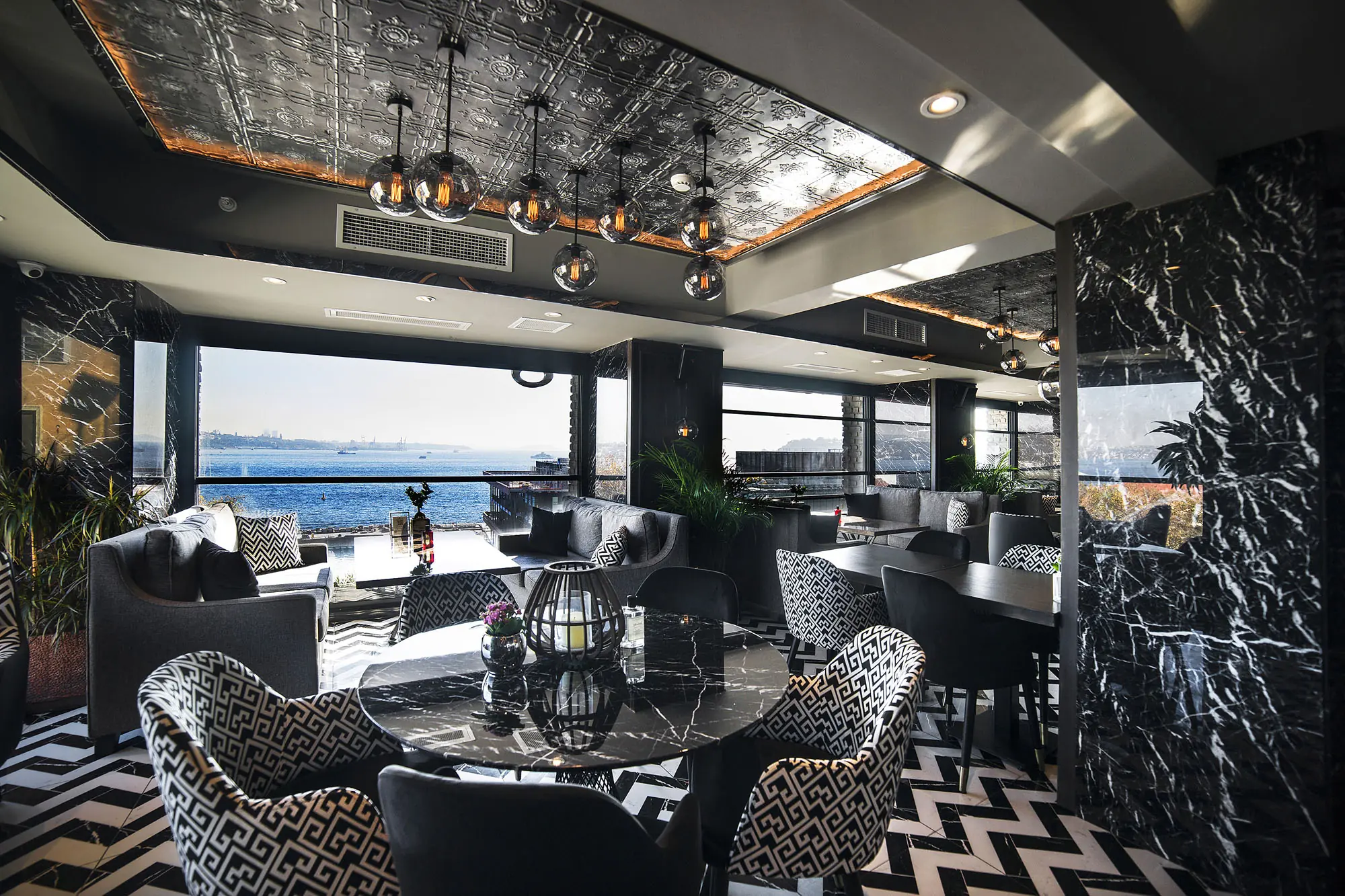 Artstone | Wall Panel application in Tonight Port Hotel