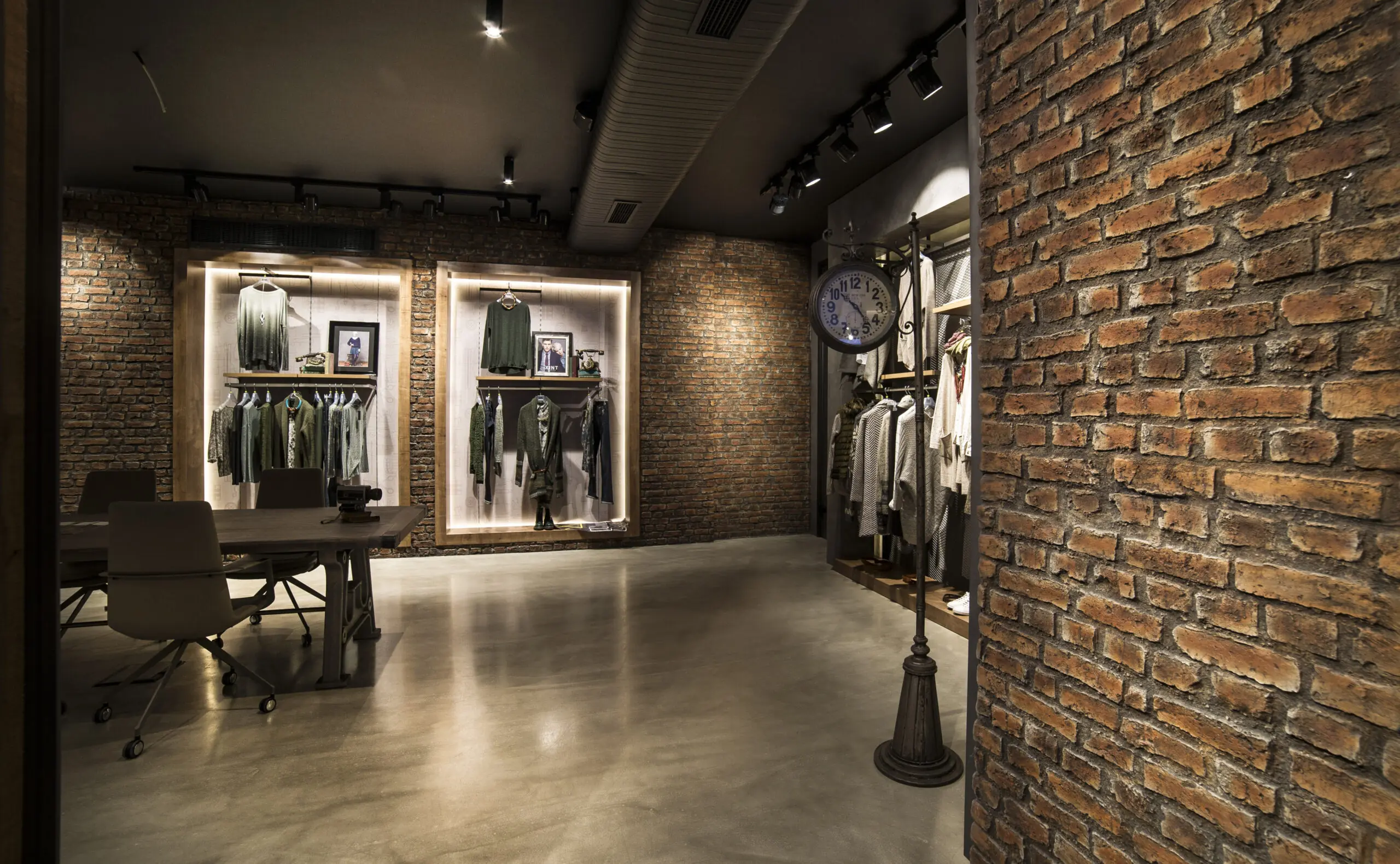 Artstone | Xint