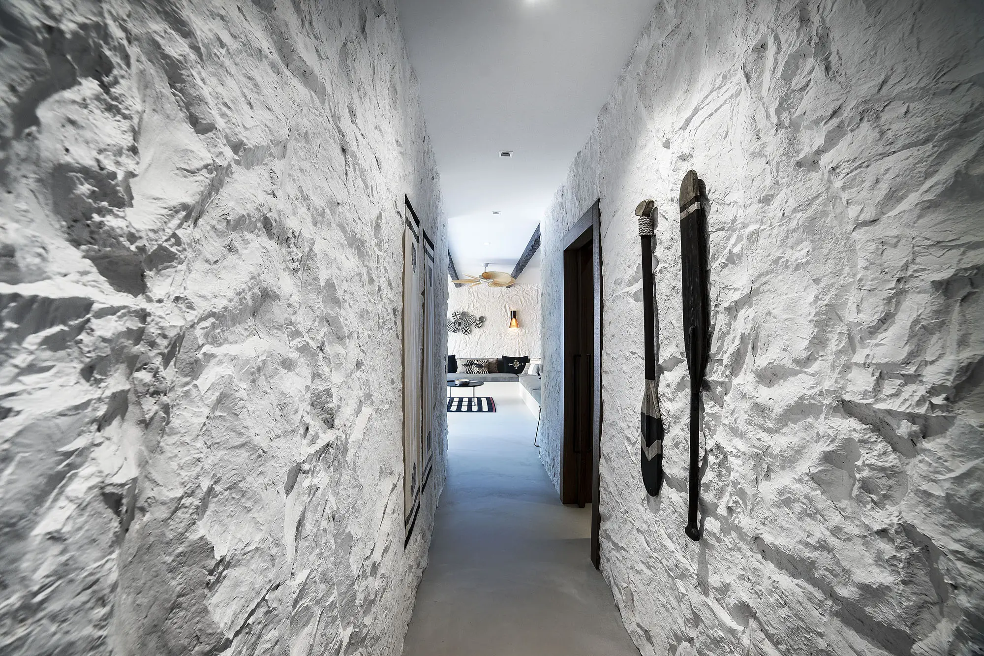 Artstone | Rumelihisarı Pool House Duvar Paneli Uygulaması
