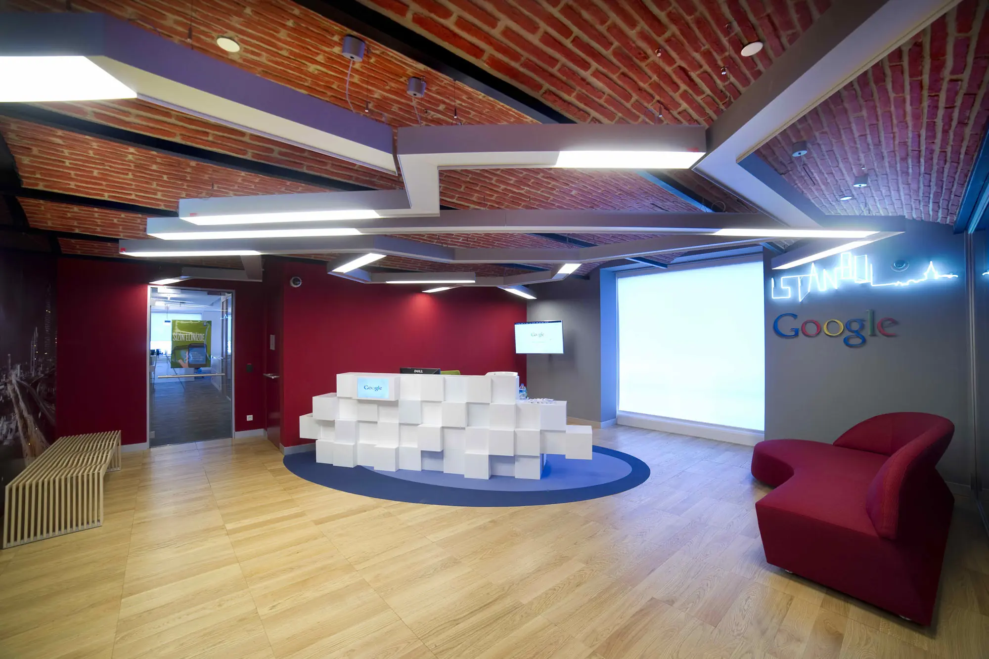 Artstone | Google Türkiye Ofisi Duvar Paneli Uygulaması