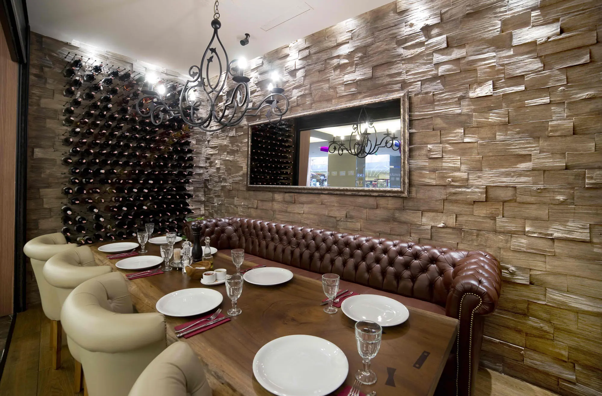 Artstone | Günaydın Restaurant Duvar Paneli Uygulaması.