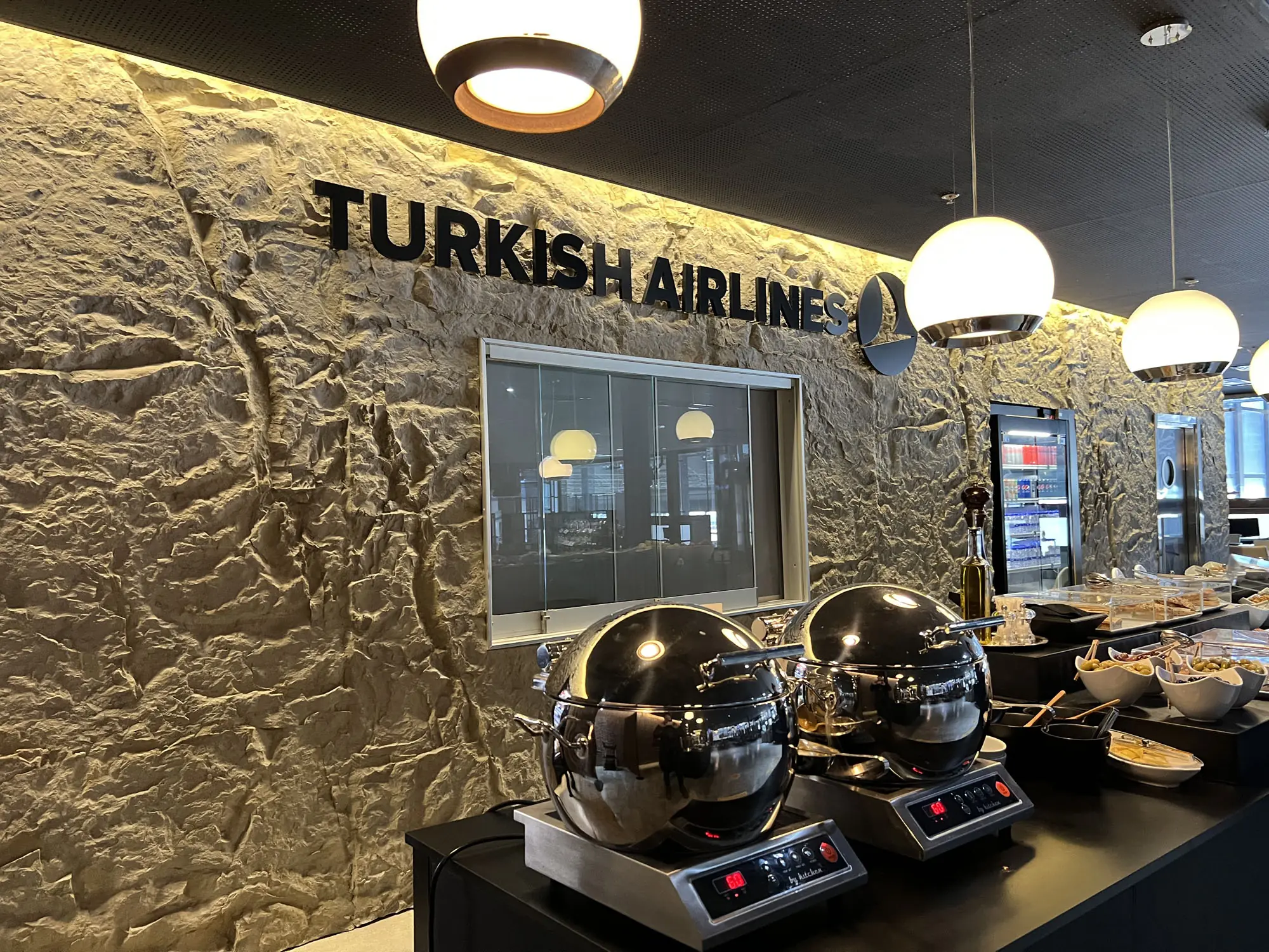 Artstone | Thy Cip Lounge/Bodrum Havalimanı Duvar Paneli Uygulaması.