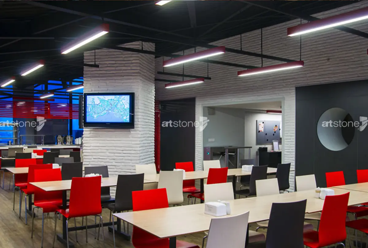 Artstone | Johnson & Johnson, Artstone Ladrillo Blanca ile Yenilendi