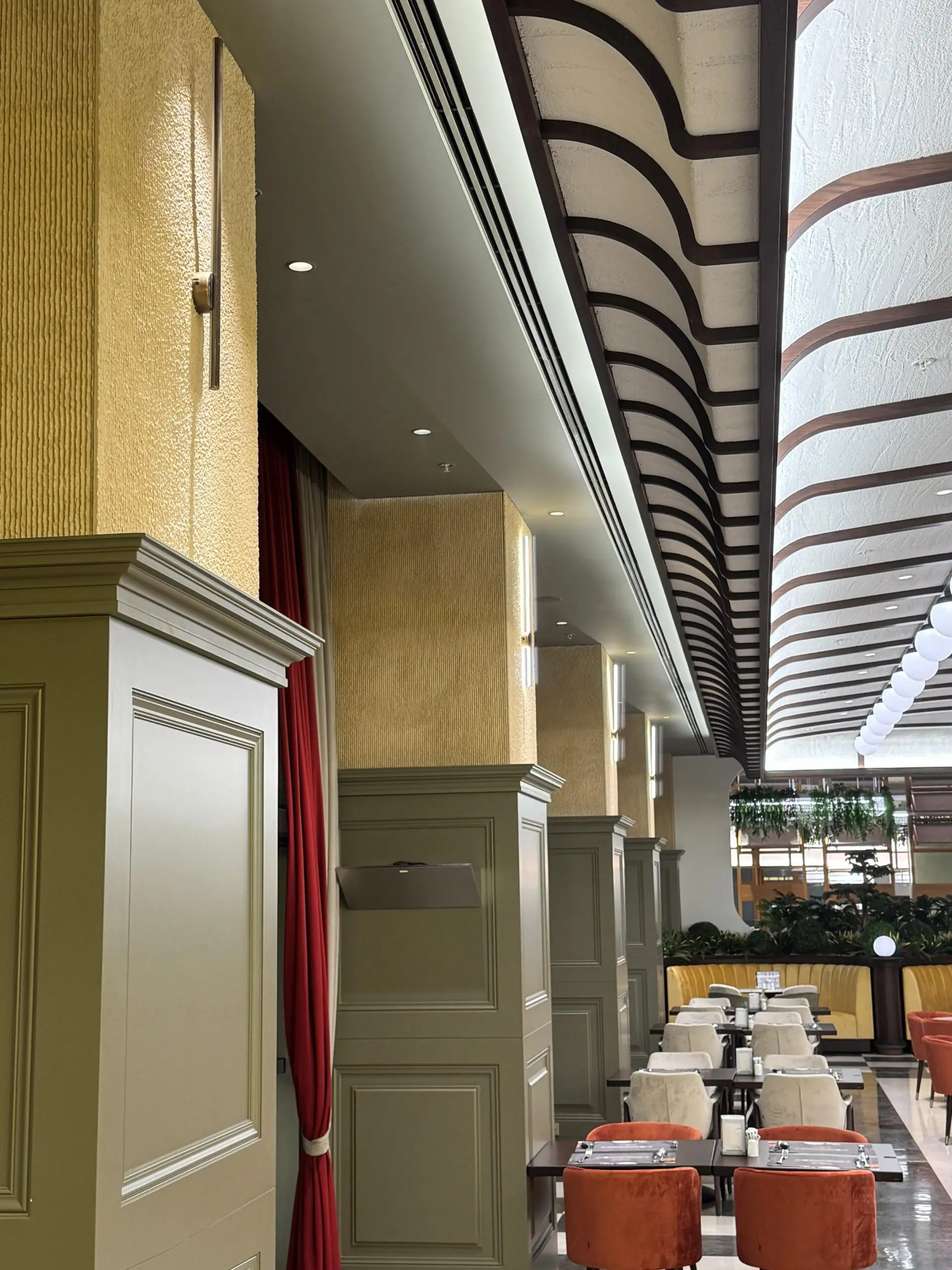 Artstone | Heebon, Rammed and Libree Artstone wall panels at Safahat Restaurant